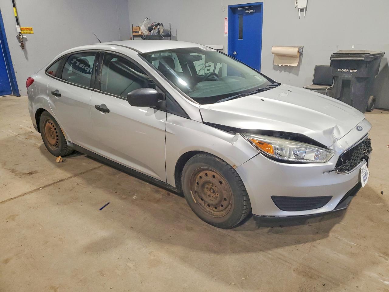 2015 FORD FOCUS S photo 4