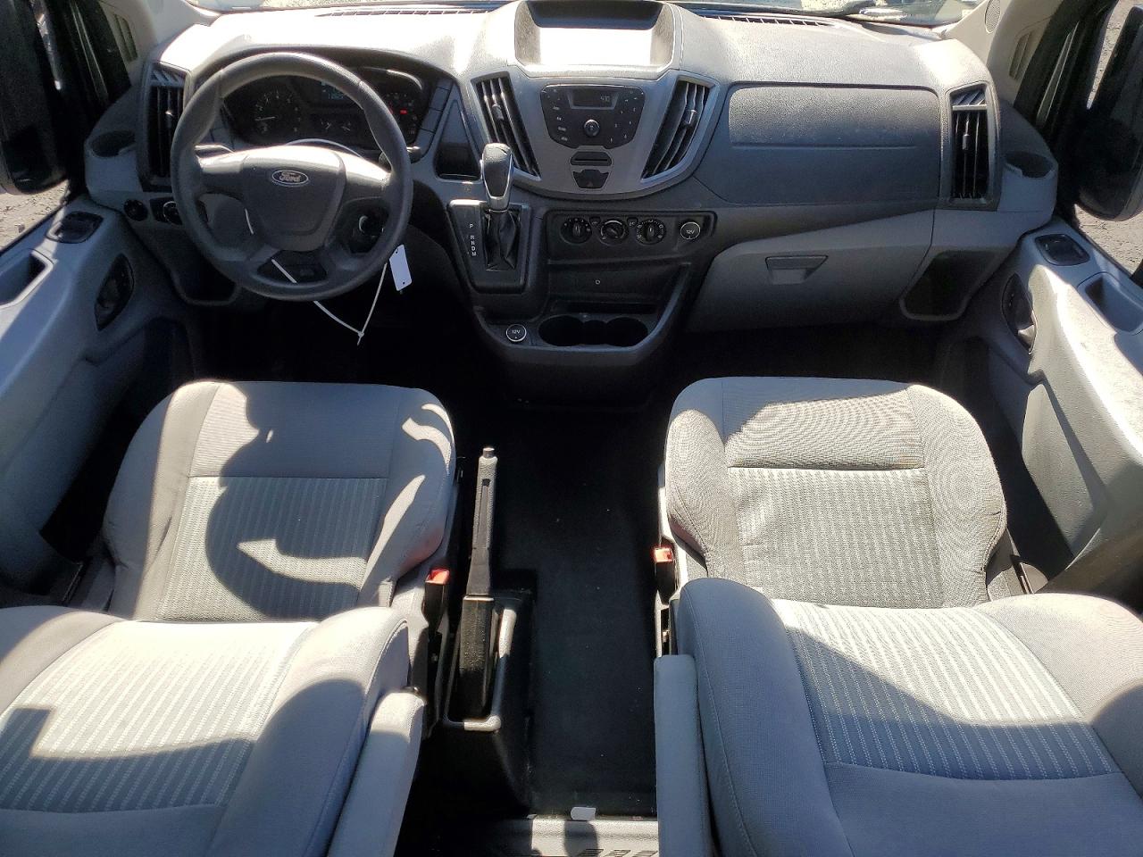2017 FORD TRANSIT T-350 photo 22