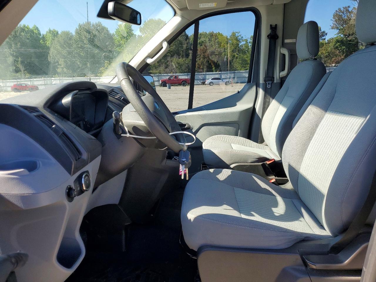 2017 FORD TRANSIT T-350 photo 19