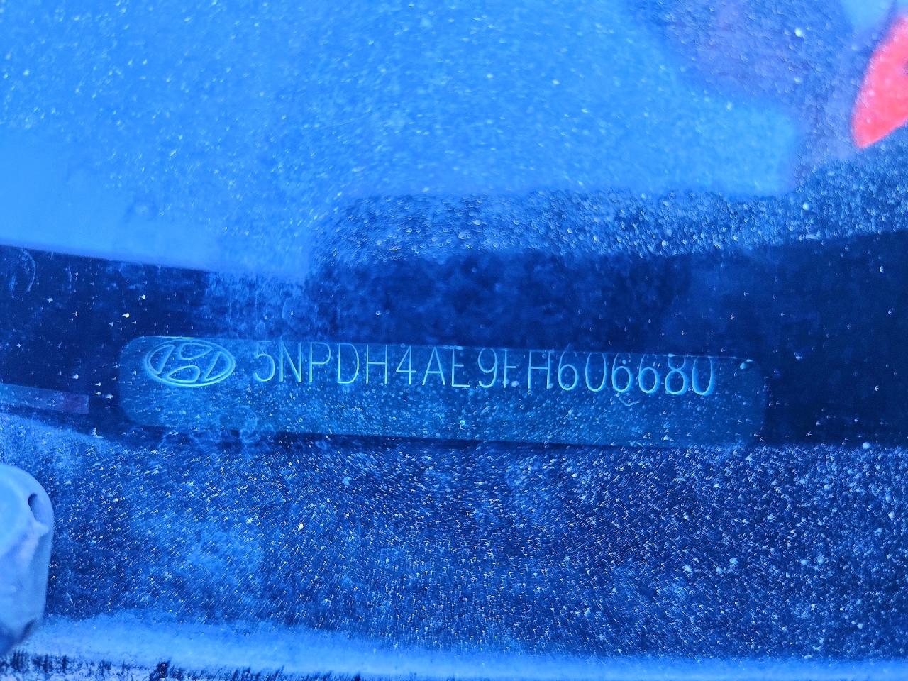2015 HYUNDAI ELANTRA SE photo 23