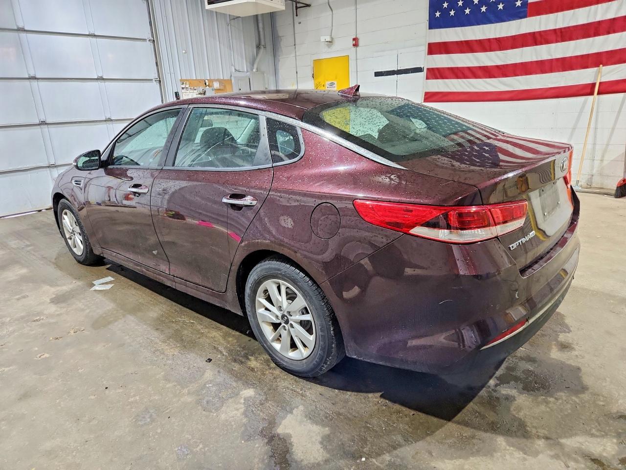 2018 KIA OPTIMA LX photo 4
