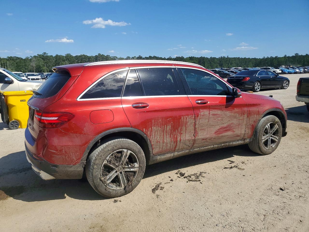 2018 MERCEDES-BENZ GLC 300 photo 3