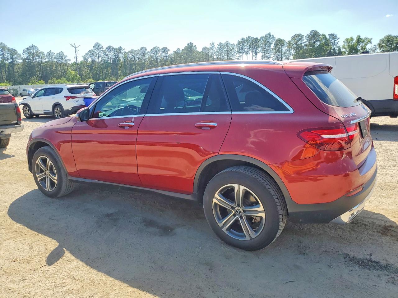 2018 MERCEDES-BENZ GLC 300 photo 2