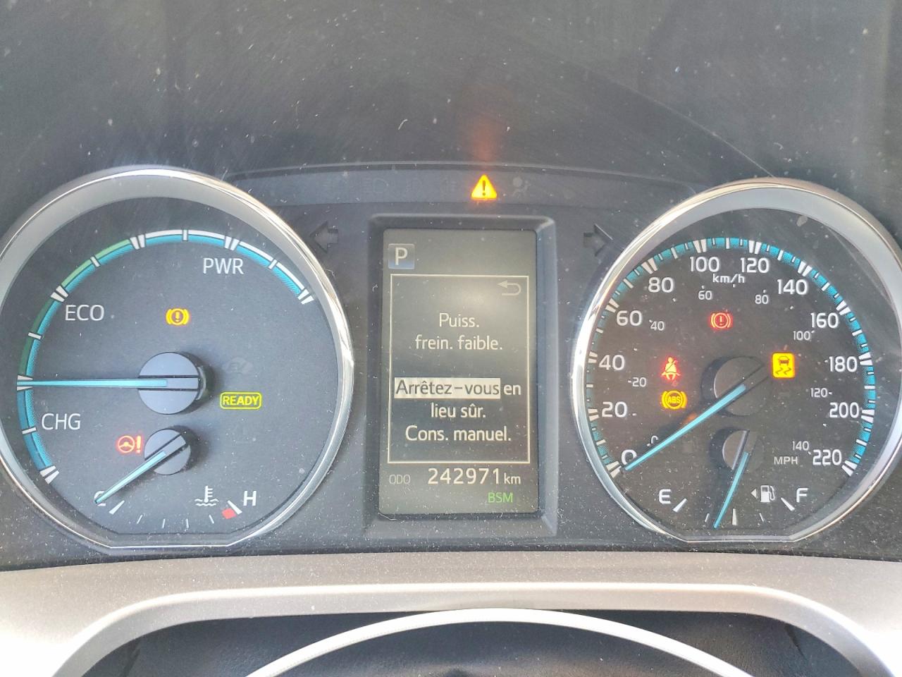 2016 TOYOTA RAV4 HV XLE photo 25