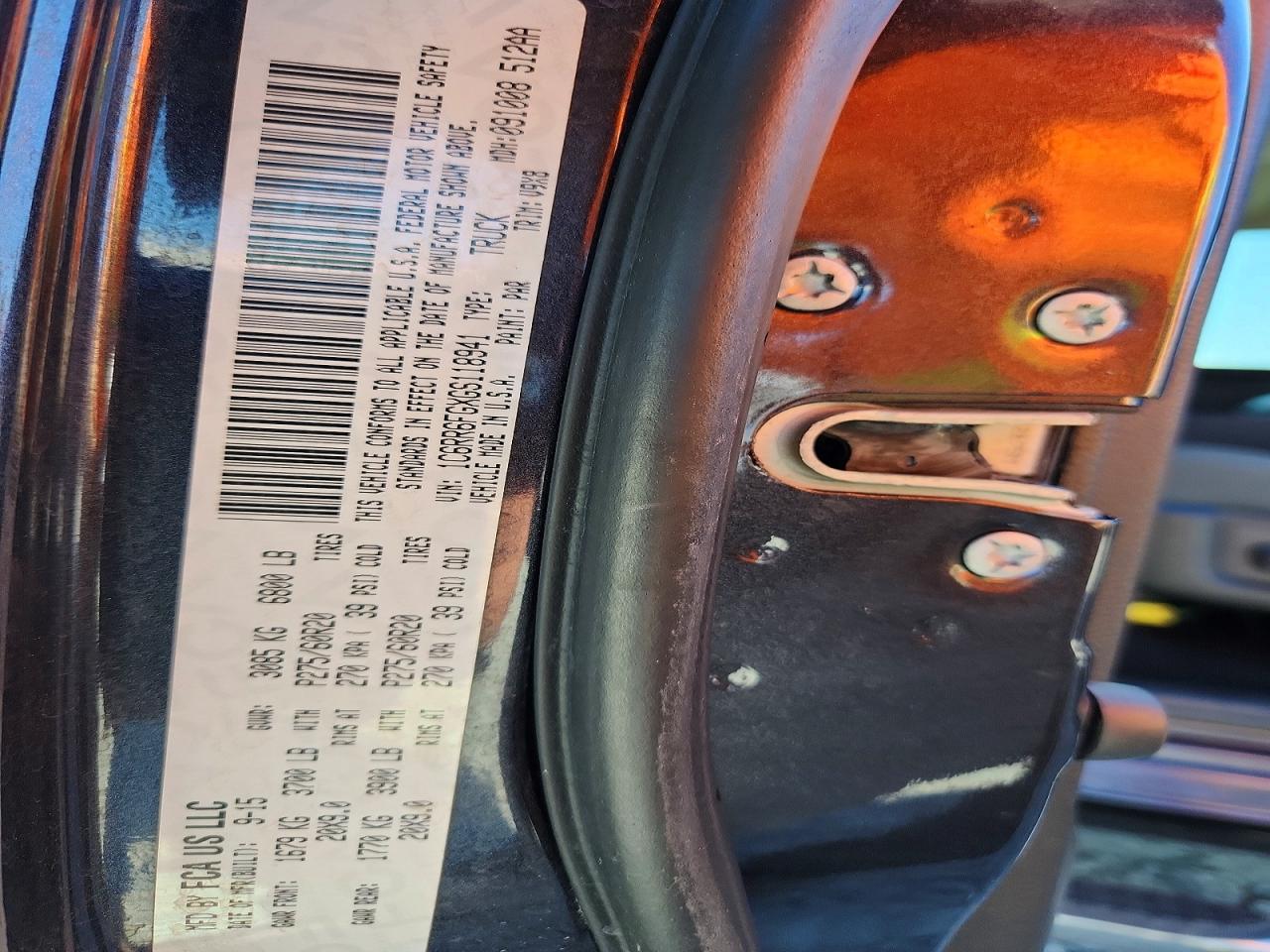 2016 RAM 1500 ST photo 23