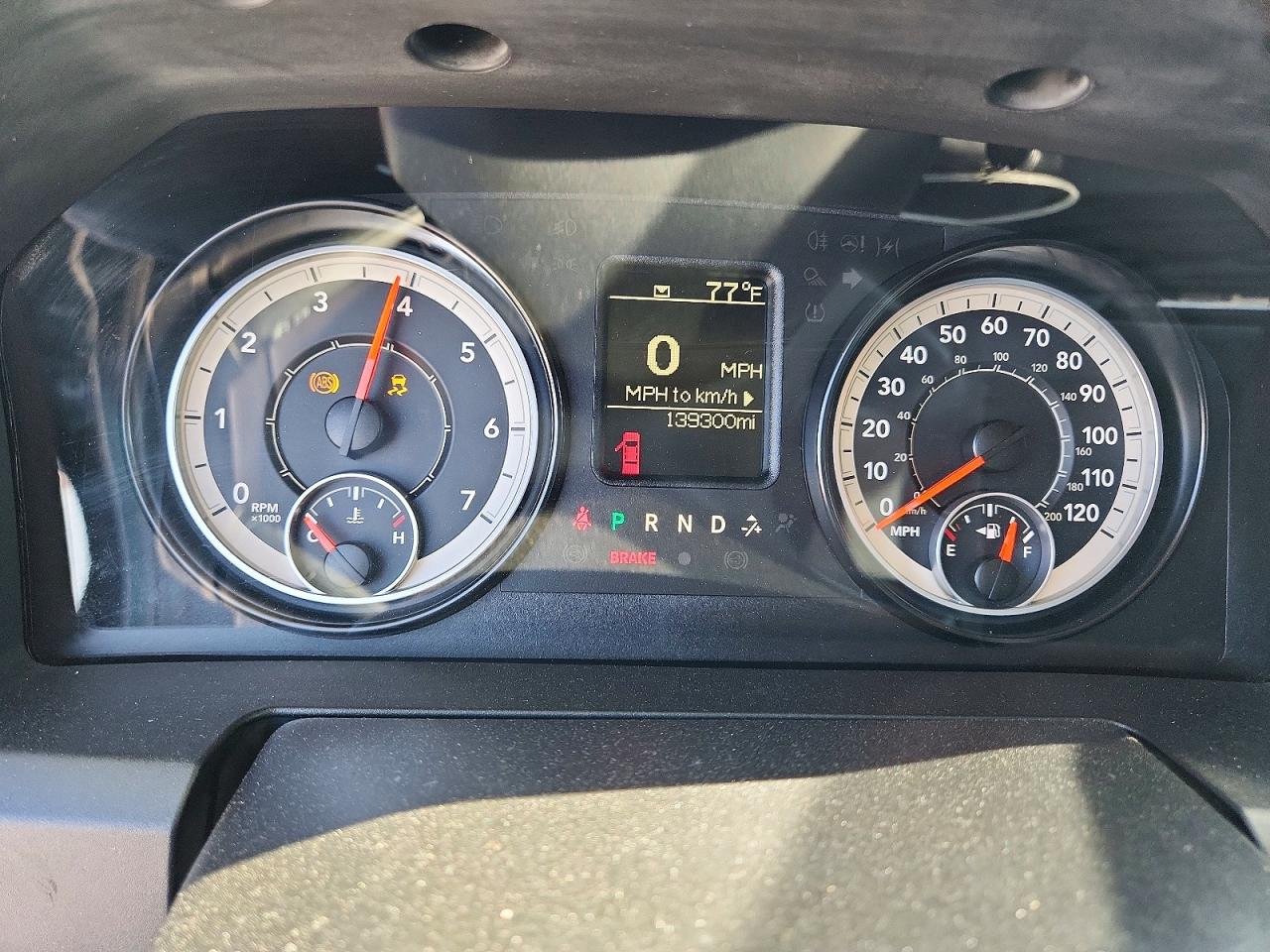 2016 RAM 1500 ST photo 17
