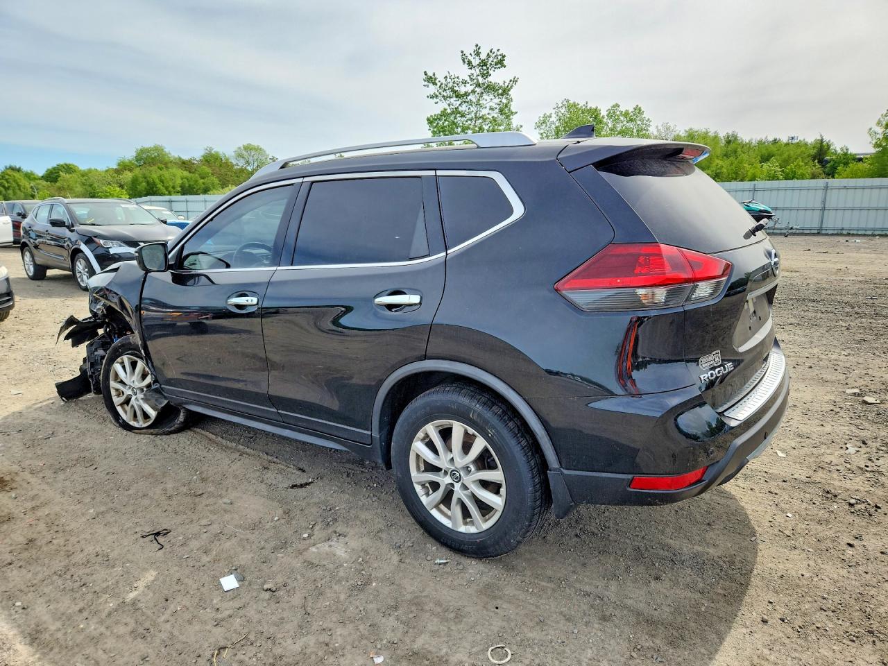 2020 NISSAN ROGUE SV photo 4