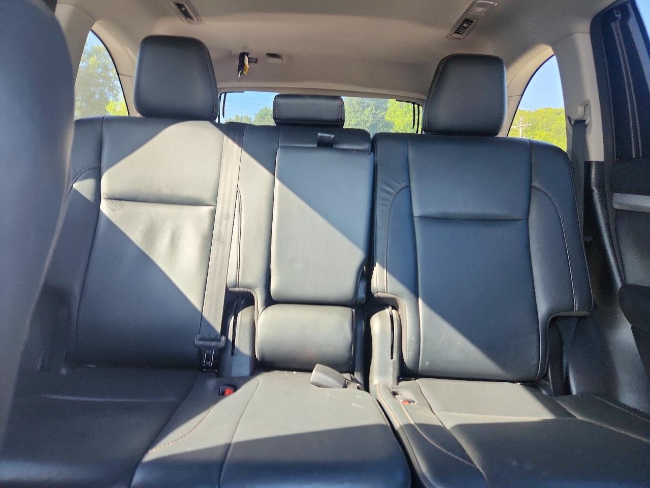 2018 TOYOTA HIGHLANDER XLE photo 19