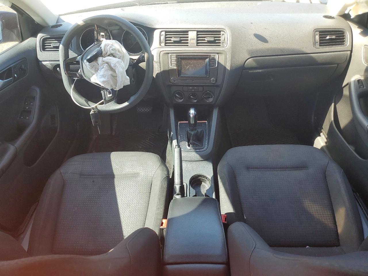 2016 VOLKSWAGEN JETTA S photo 22