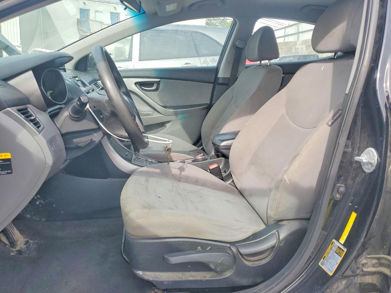 2013 HYUNDAI ELANTRA GLS photo 13