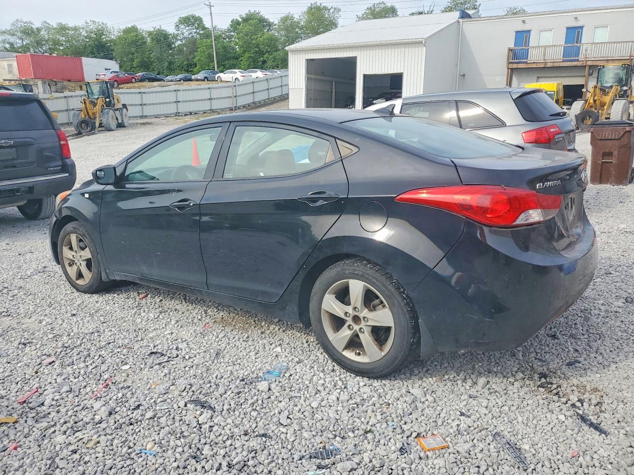 2013 HYUNDAI ELANTRA GLS photo 3