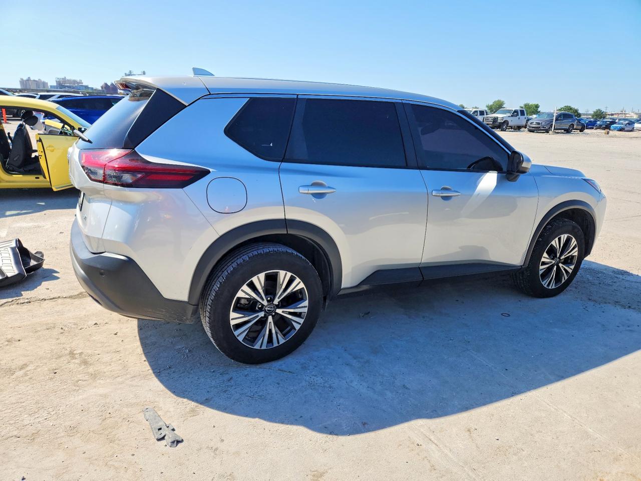 2023 NISSAN ROGUE SV photo 7