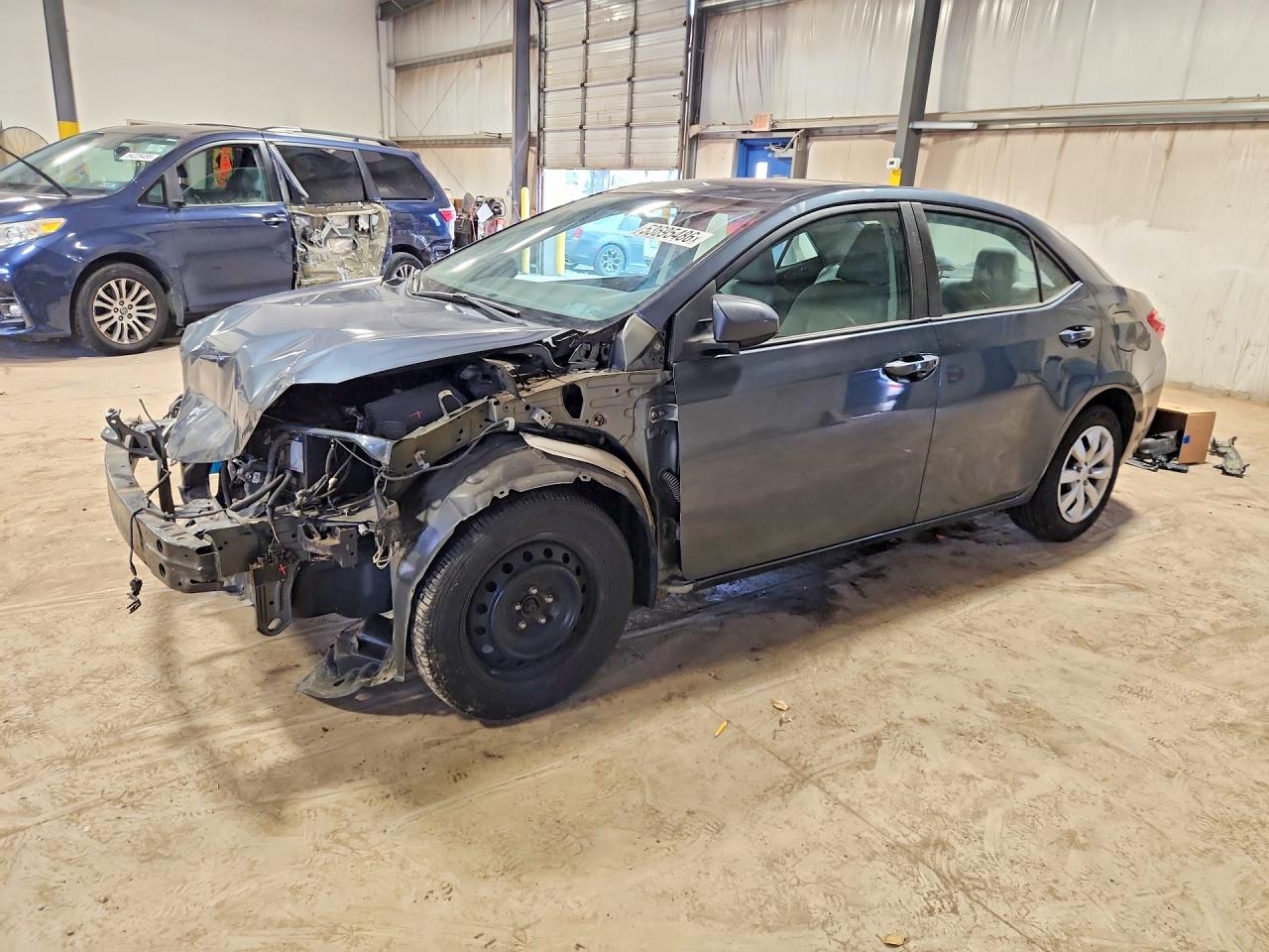 2016 TOYOTA COROLLA