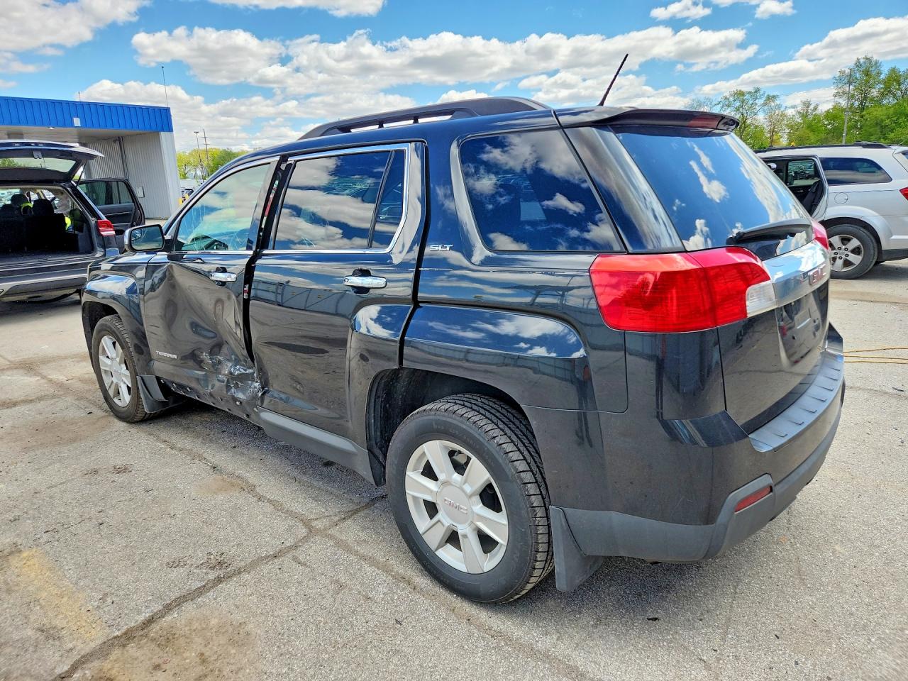 2013 GMC TERRAIN SLT photo 3