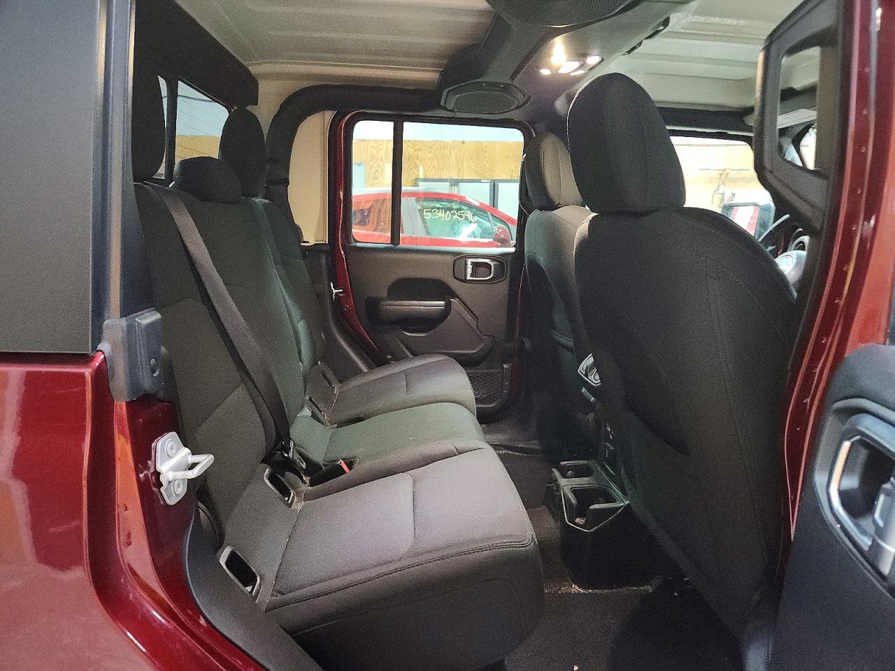 2021 JEEP GLADIATOR SPORT photo 19