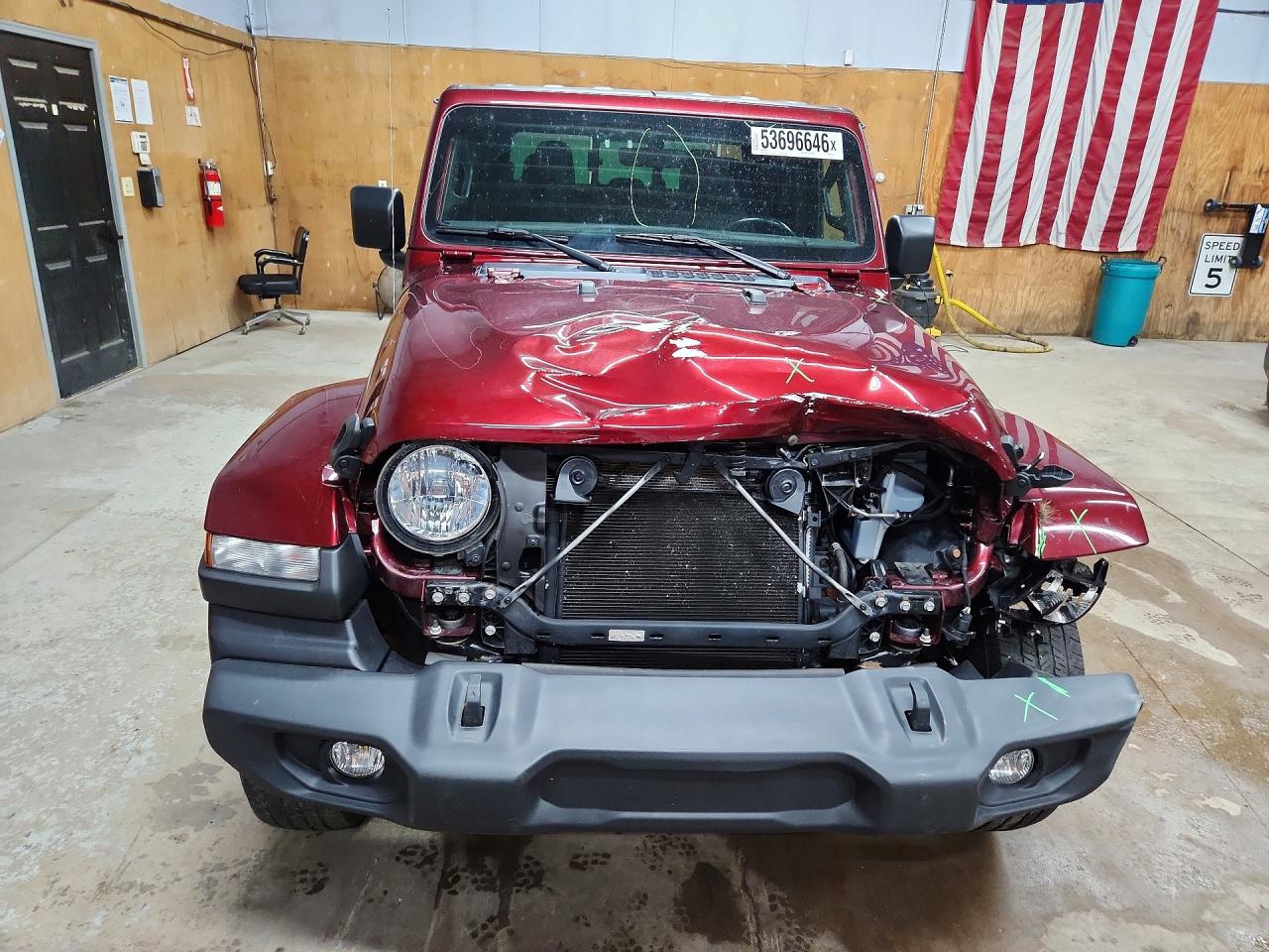 2021 JEEP GLADIATOR SPORT photo 9