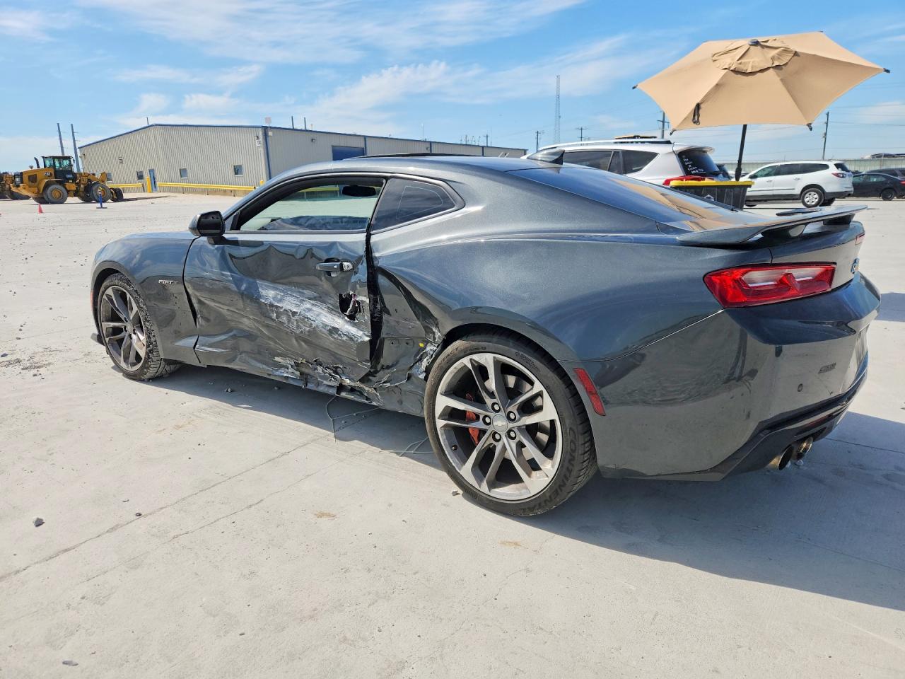 2017 CHEVROLET CAMARO SS photo 4