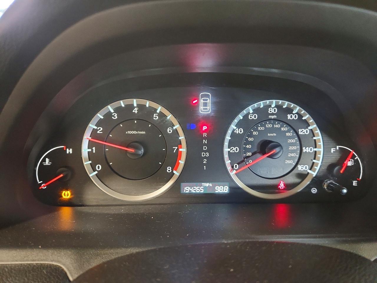 2009 HONDA ACCORD LX photo 17