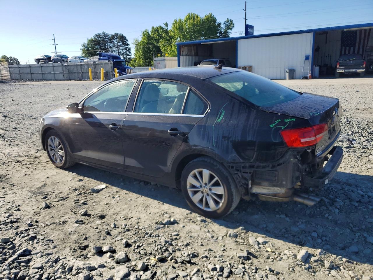 2015 VOLKSWAGEN JETTA TDI photo 4