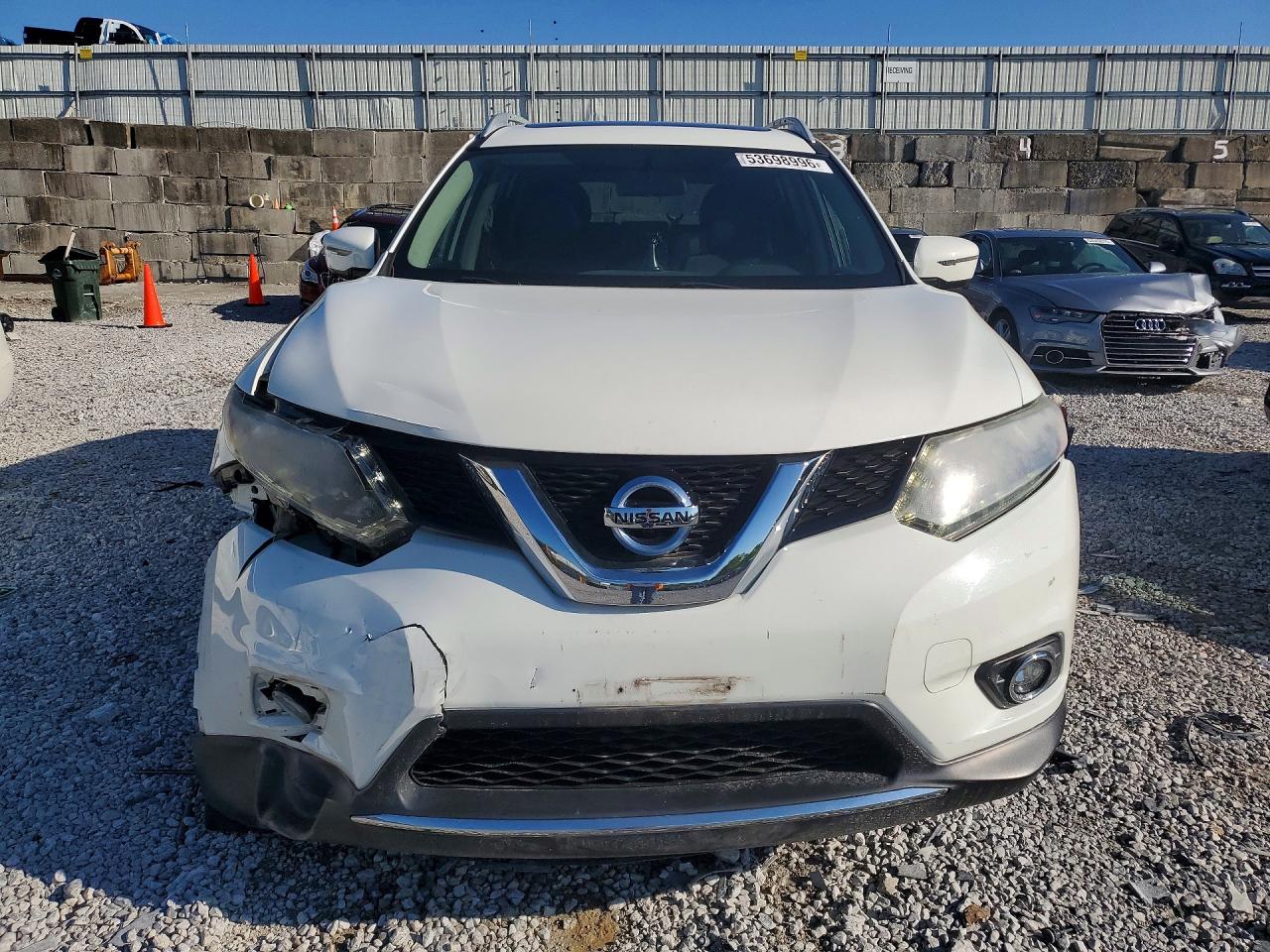 2016 NISSAN ROGUE SV photo 13