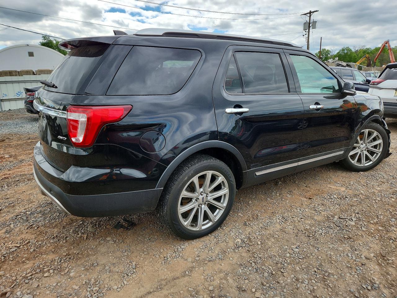 2017 FORD EXPLORER LIMITED photo 7