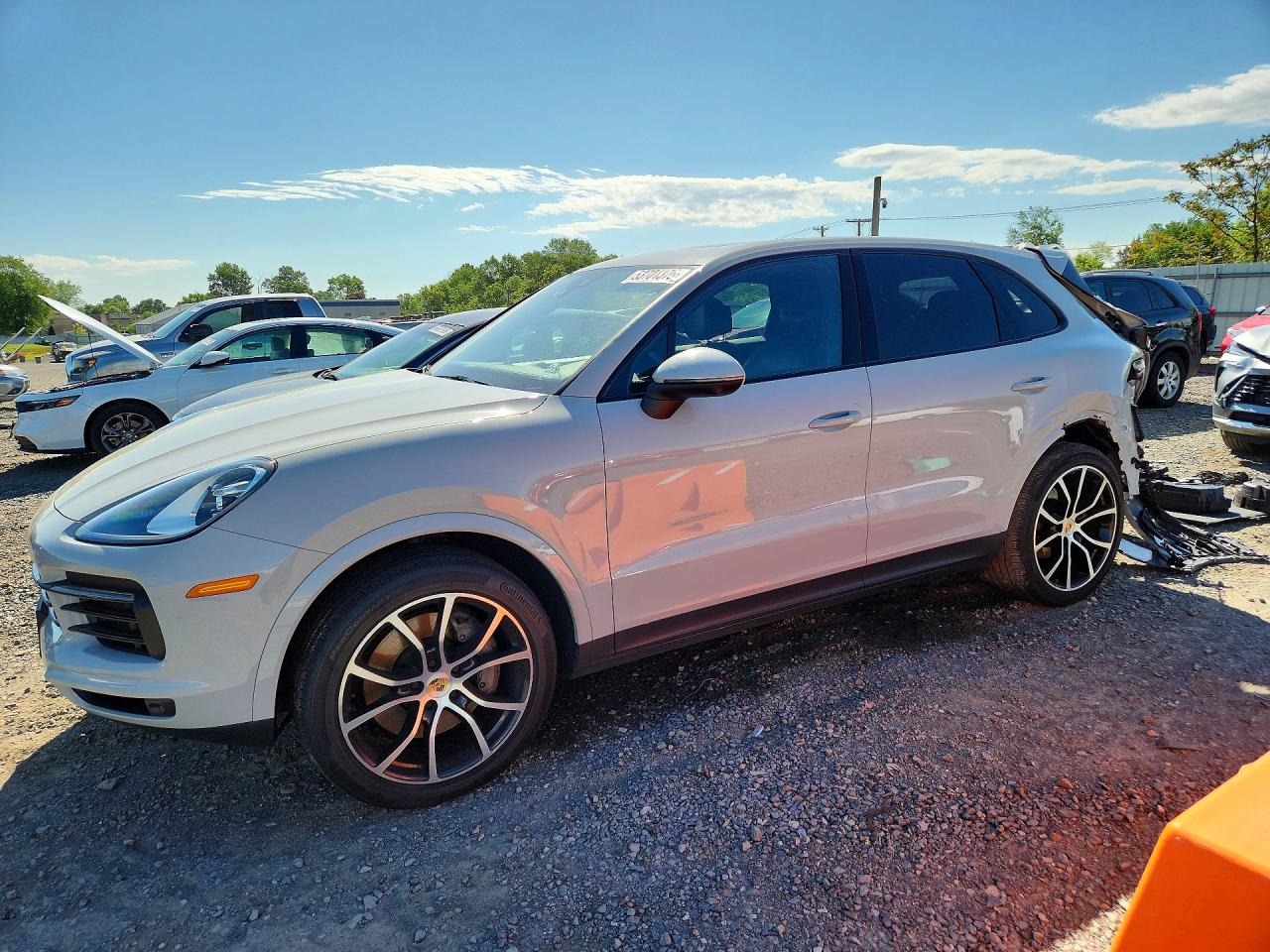 2022 PORSCHE CAYENNE