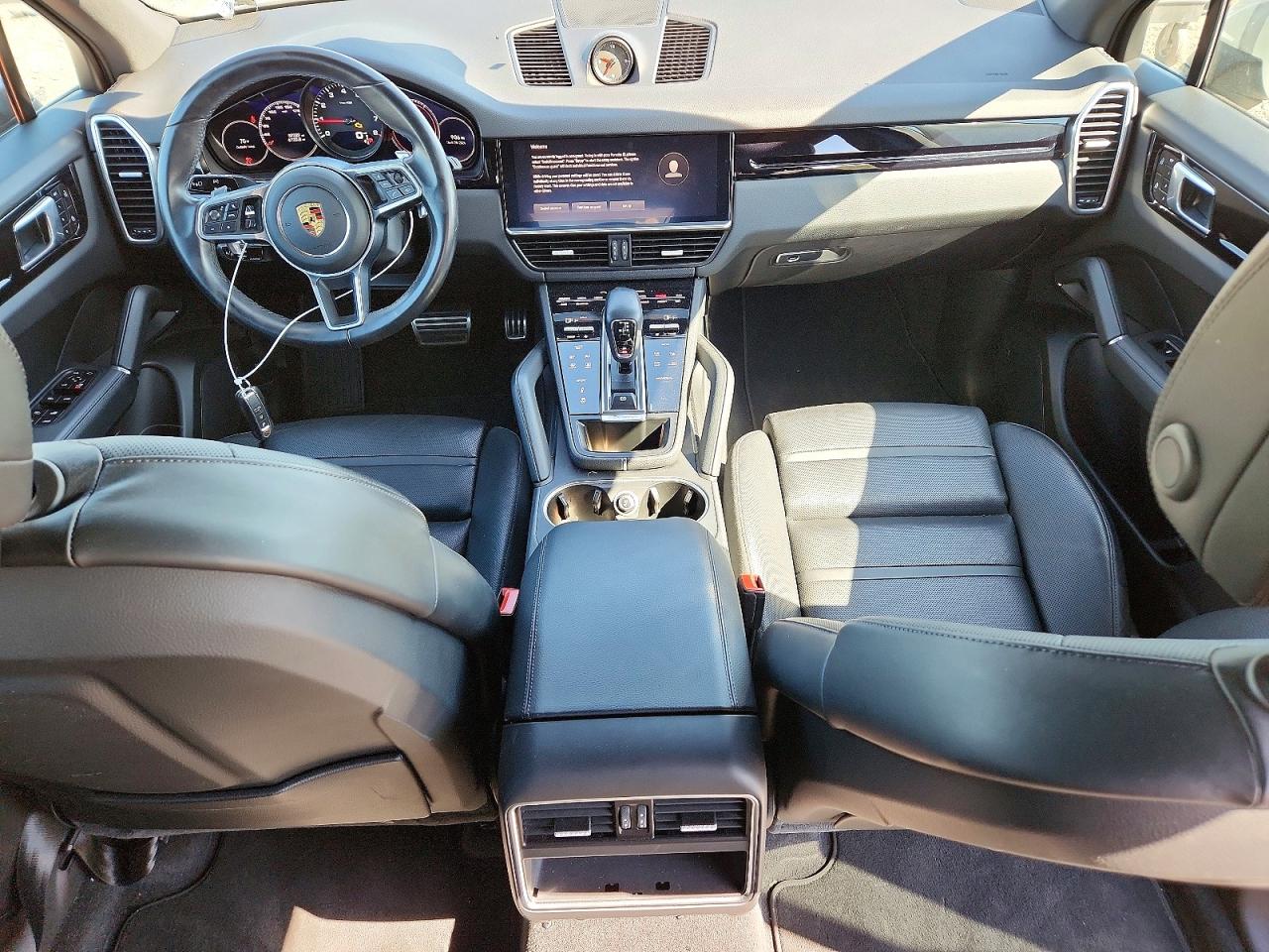 2022 PORSCHE CAYENNE S photo 22