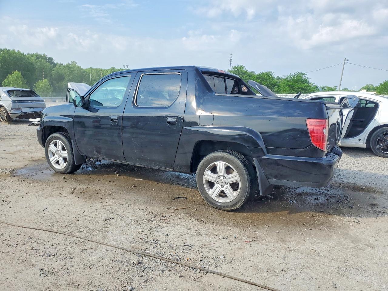 2010 HONDA RIDGELINE RTL photo 3