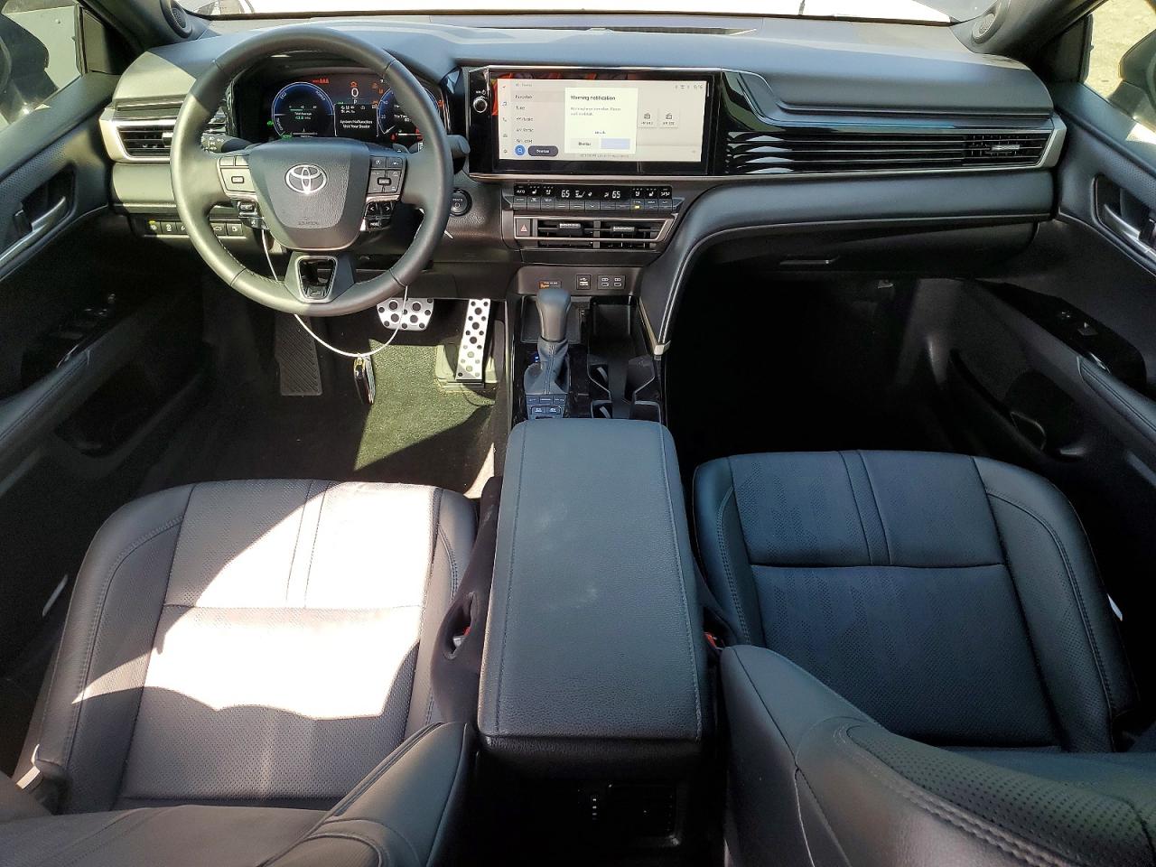 2025 TOYOTA CAMRY XSE photo 15