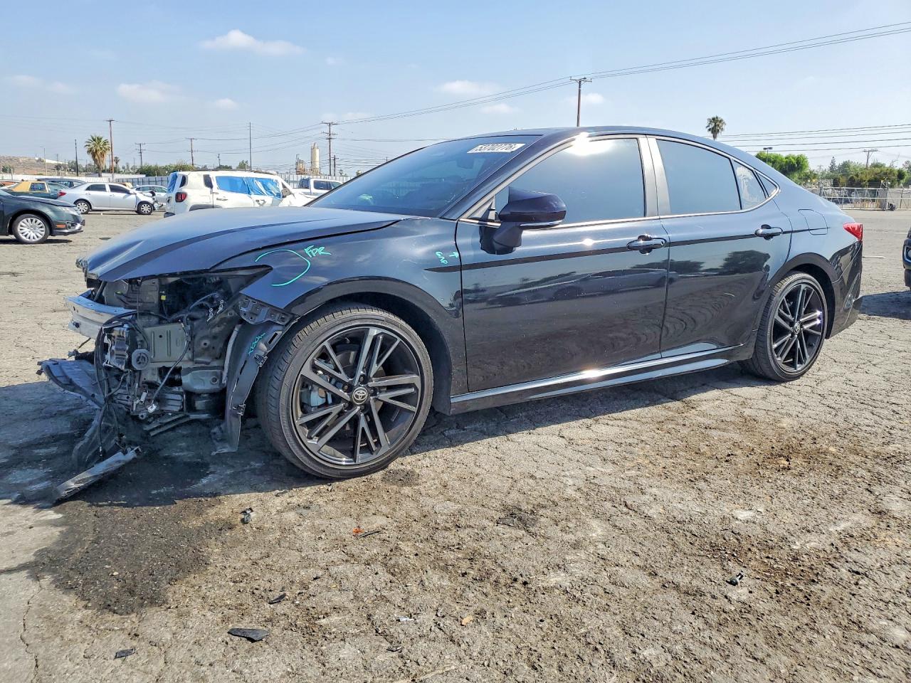 2025 TOYOTA CAMRY