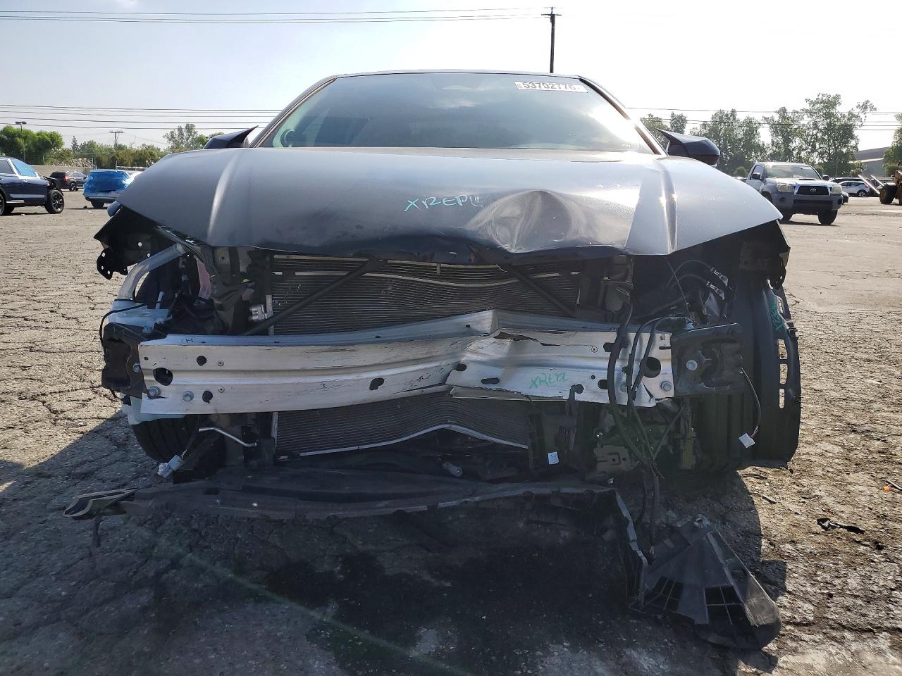 2025 TOYOTA CAMRY XSE photo 9