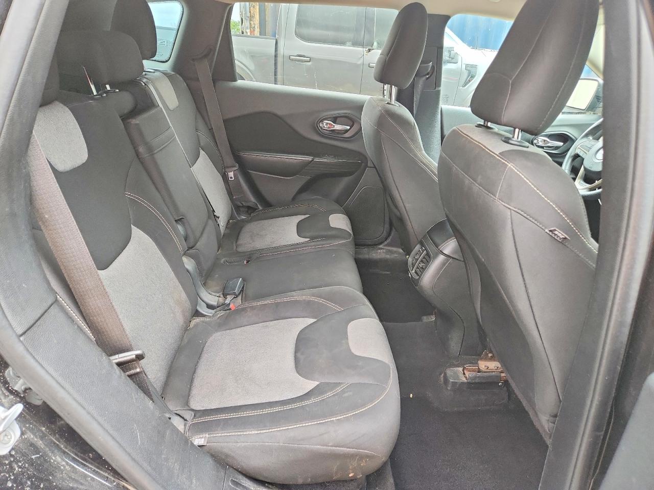 2014 JEEP CHEROKEE SPORT photo 21