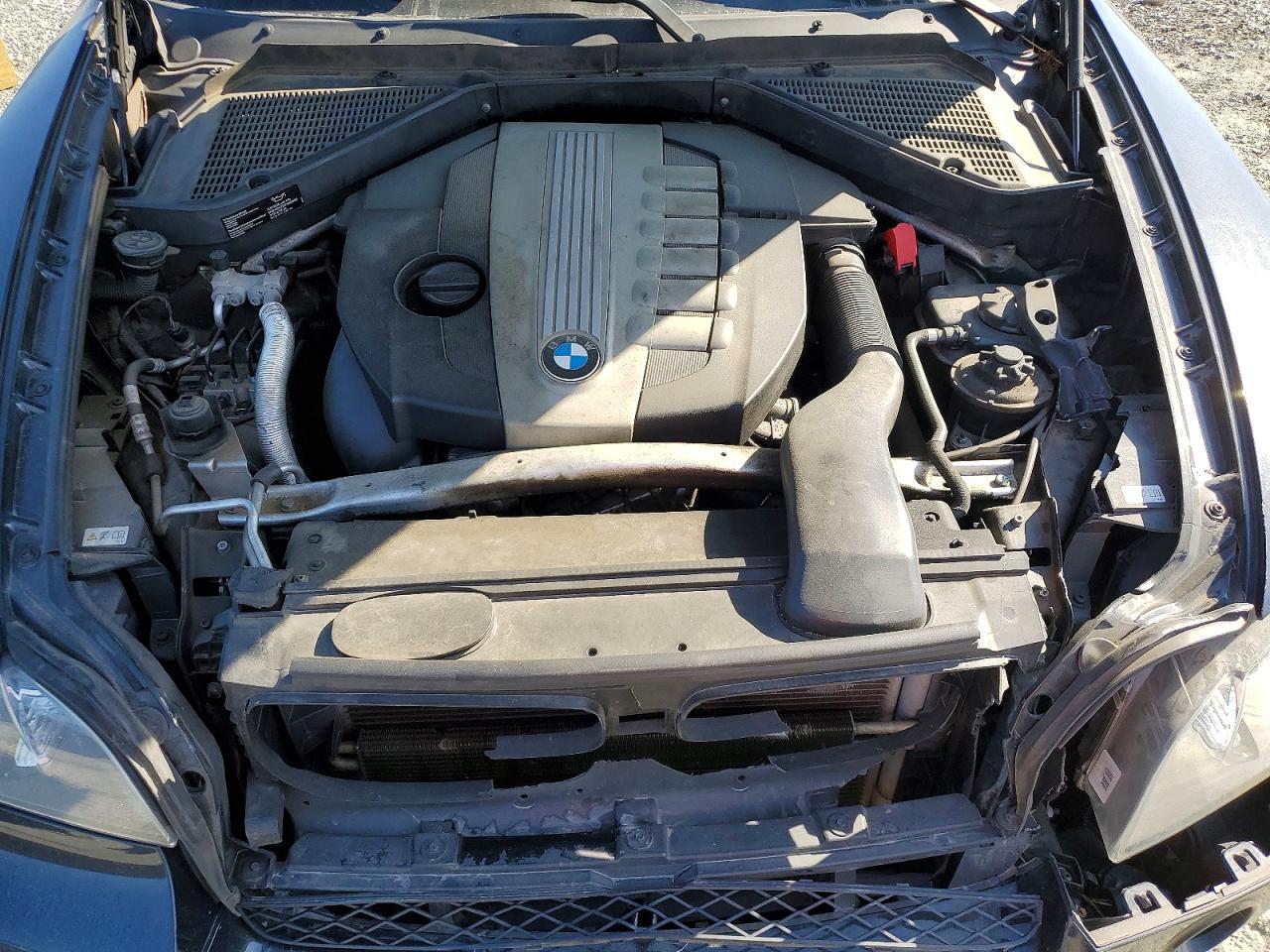 2012 BMW X5 XDRIVE35D photo 23