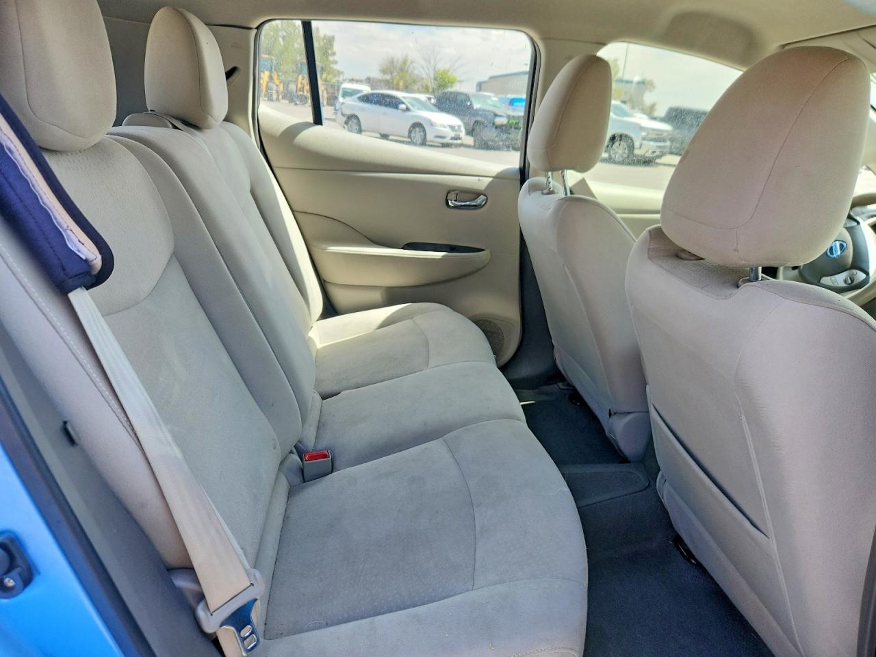 2012 NISSAN LEAF SV photo 19