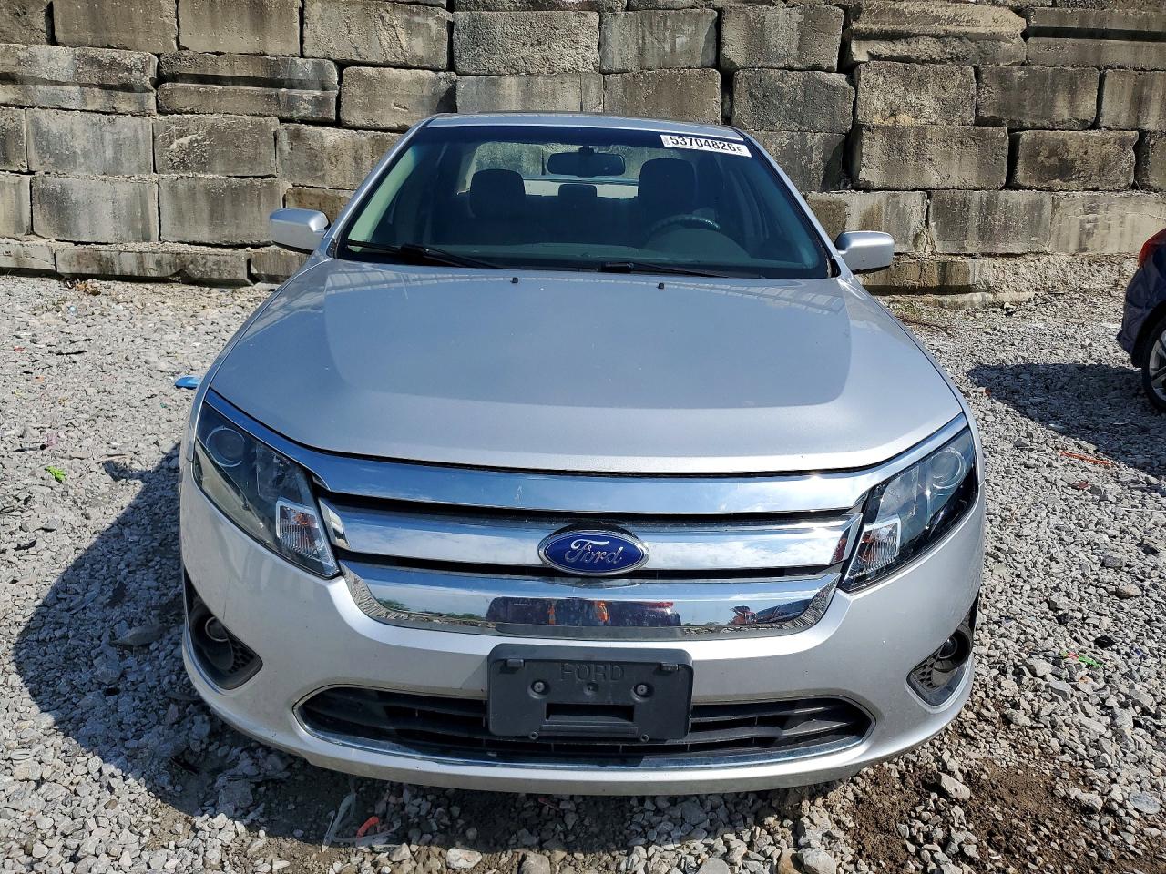 2011 FORD FUSION SE photo 9
