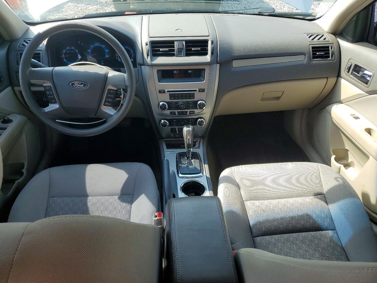 2011 FORD FUSION SE photo 15
