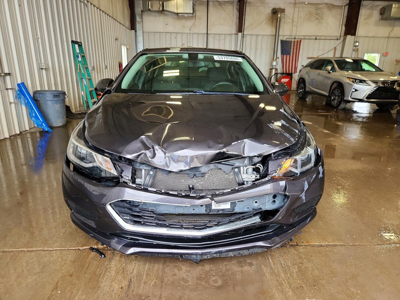 2016 CHEVROLET CRUZE LT photo 9