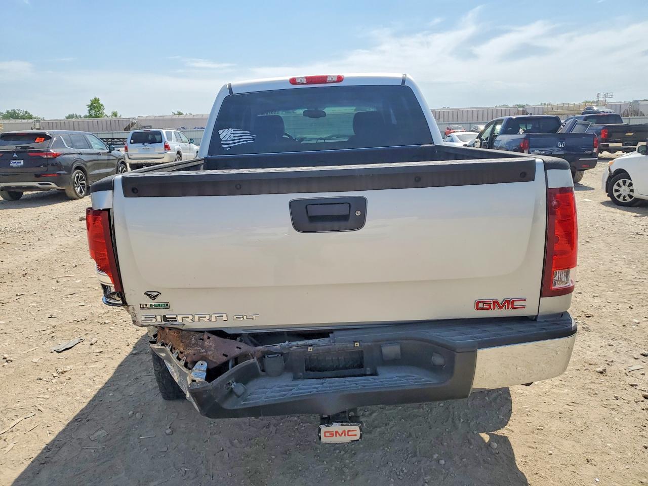 2010 GMC SIERRA K1500 SLT photo 16
