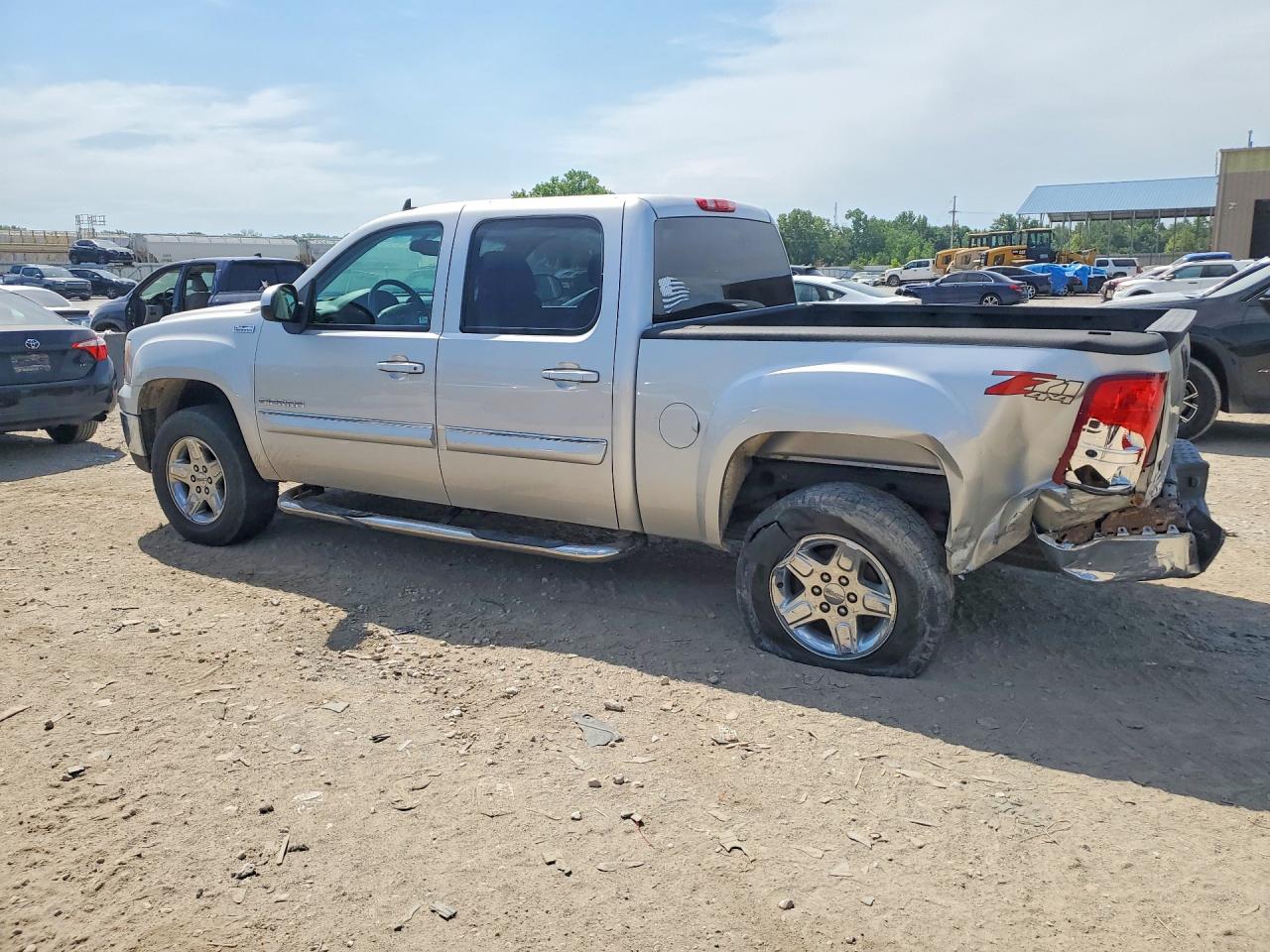 2010 GMC SIERRA K1500 SLT photo 4