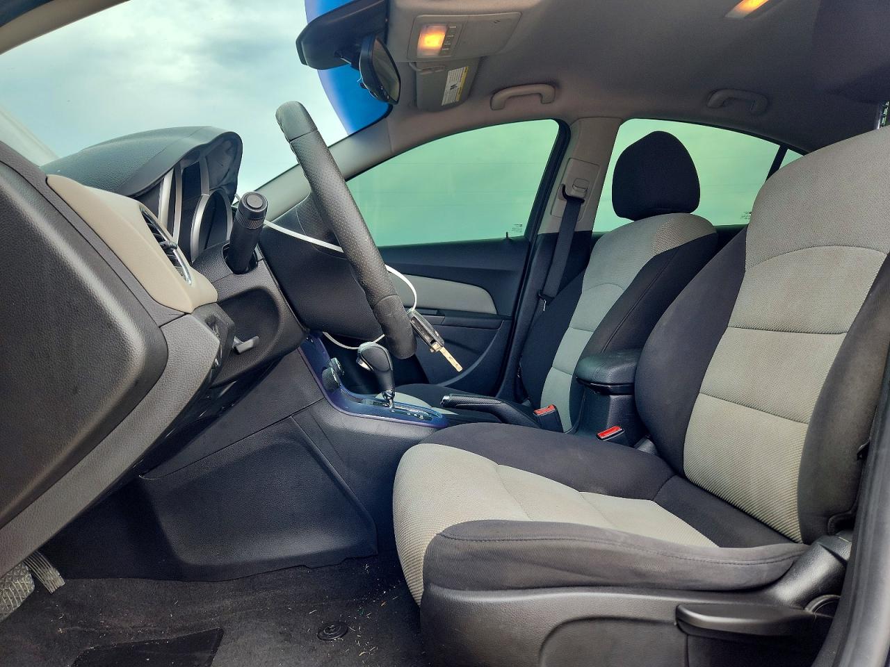 2014 CHEVROLET CRUZE LS photo 13
