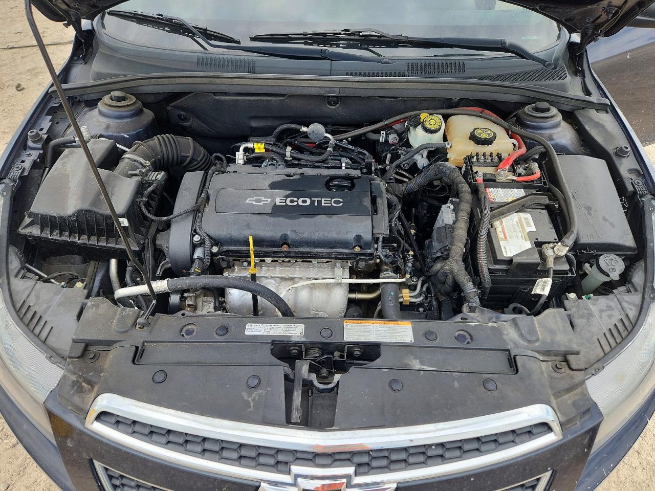 2014 CHEVROLET CRUZE LS photo 21