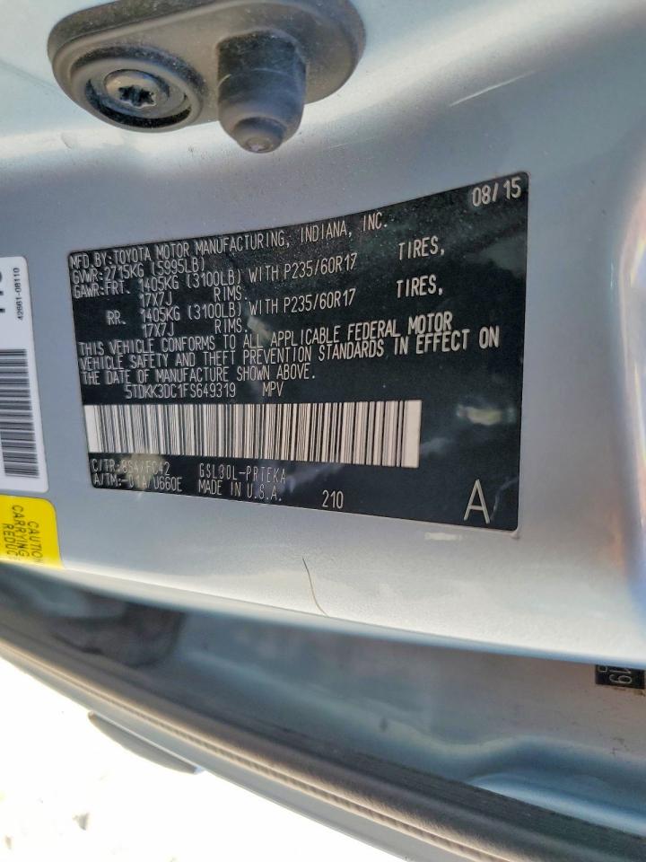 2015 TOYOTA SIENNA LE photo 13
