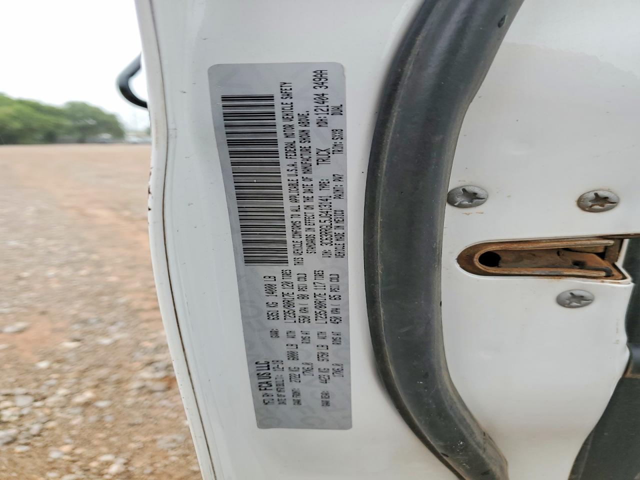 2018 RAM 3500 ST photo 34