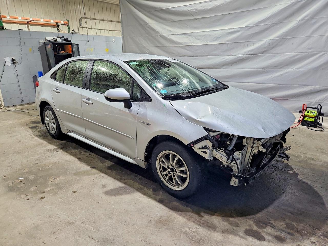 2020 TOYOTA COROLLA LE photo 10