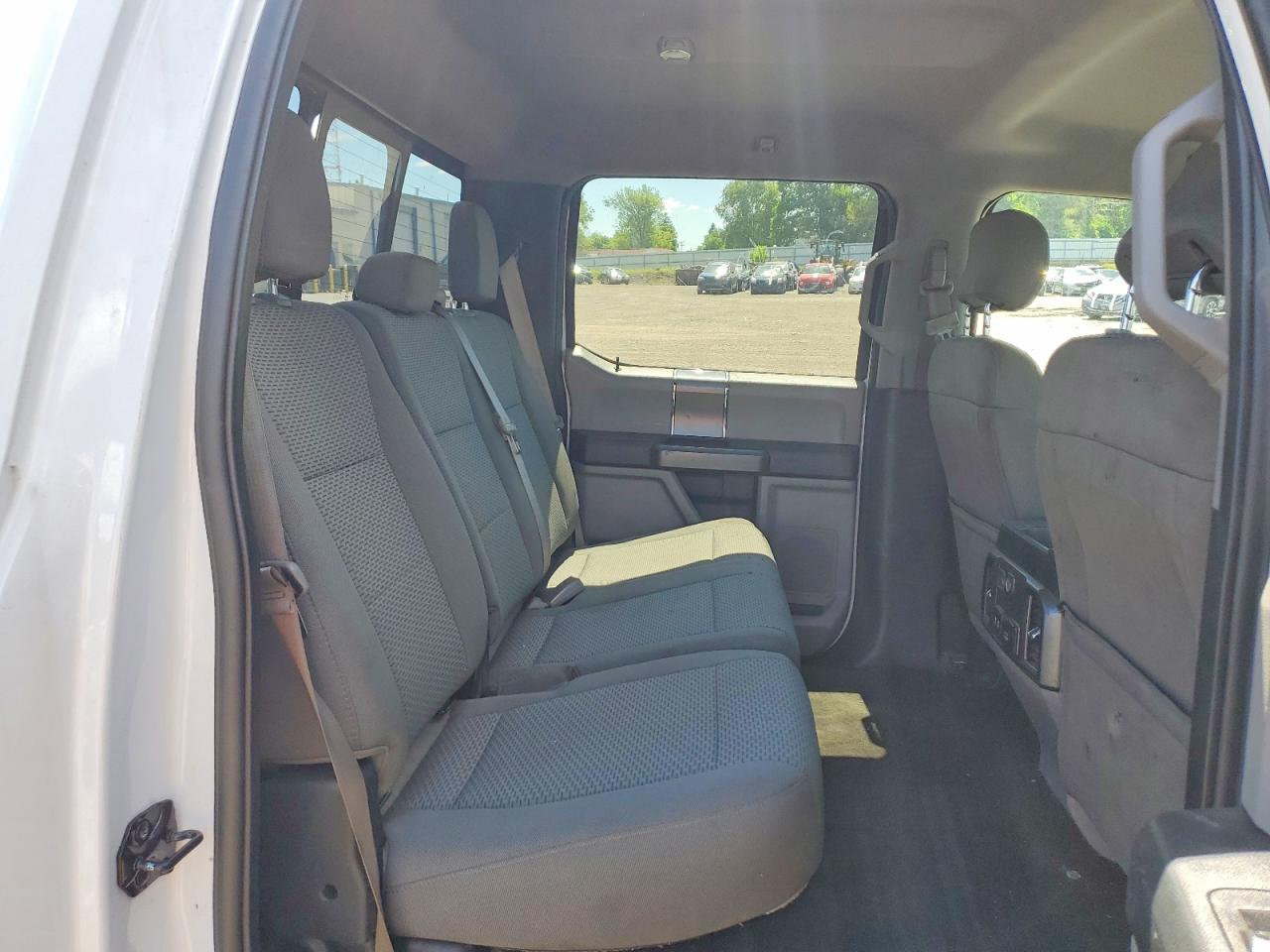 2017 FORD F150 SUPERCREW photo 19