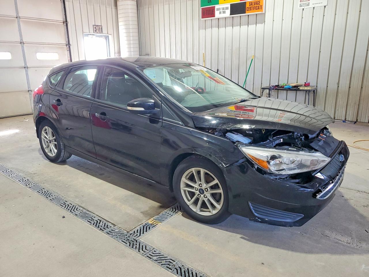 2017 FORD FOCUS SE photo 7