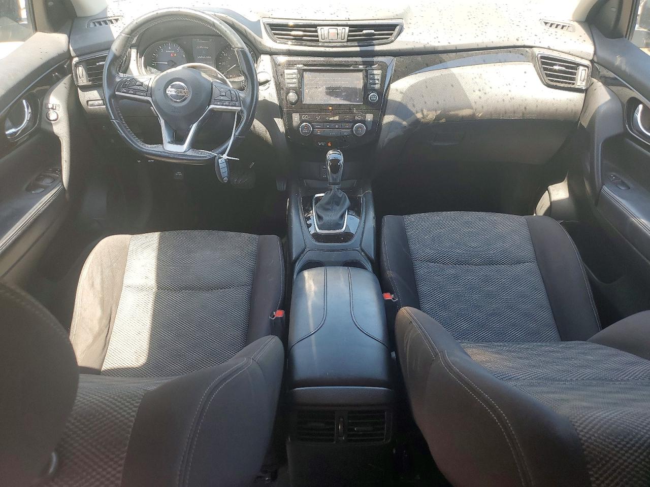 2018 NISSAN ROGUE SPORT SV photo 8