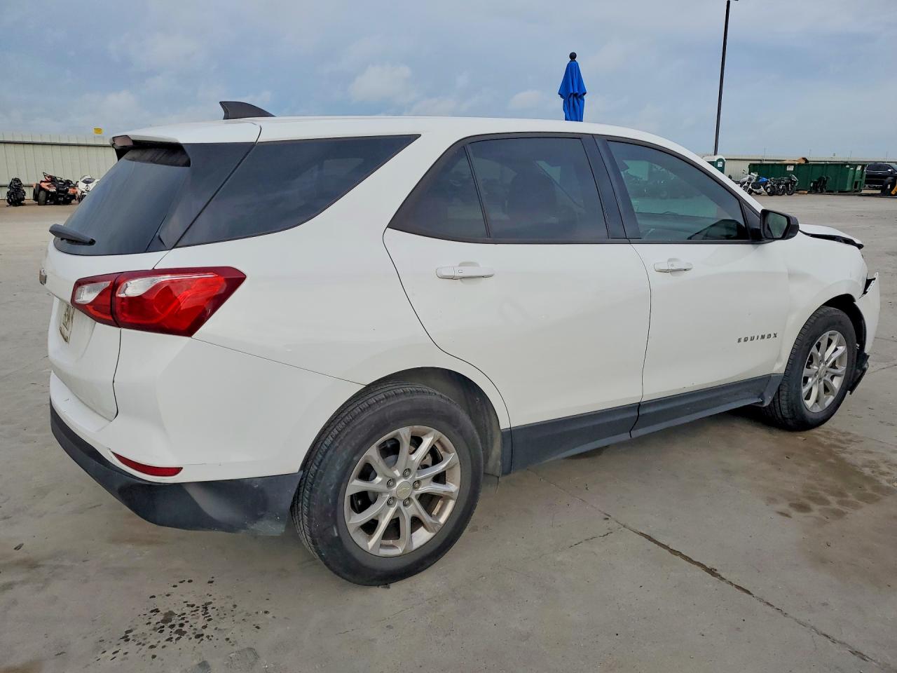 2019 CHEVROLET EQUINOX LS photo 5