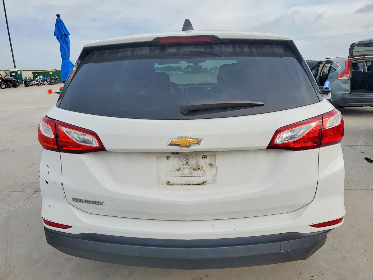 2019 CHEVROLET EQUINOX LS photo 11