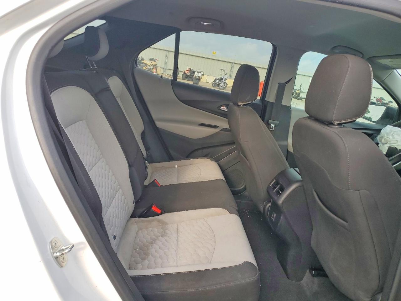 2019 CHEVROLET EQUINOX LS photo 21